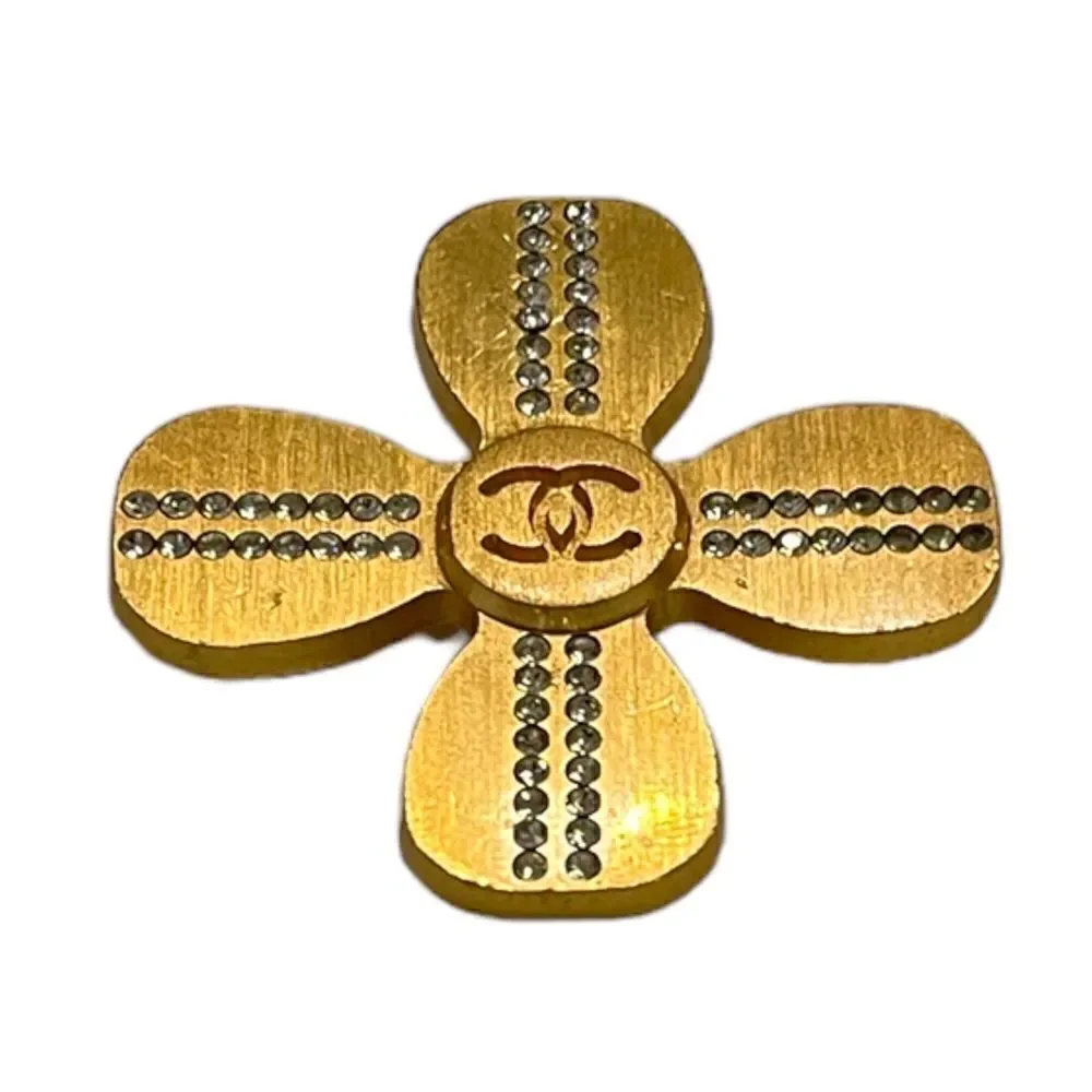 CHANEL STUNNING Vintage Gold & Crystal CC Logo RARE Clover 🍀 Brooch